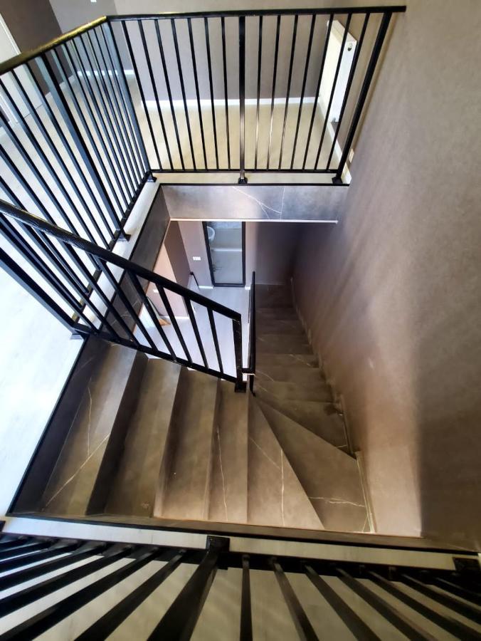 Urban Stay Rooms In Tbilisi Buitenkant foto